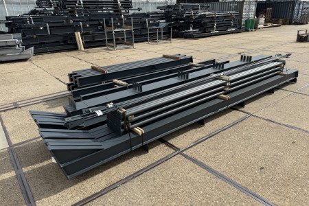 13.00 x 35.00m (455m²)